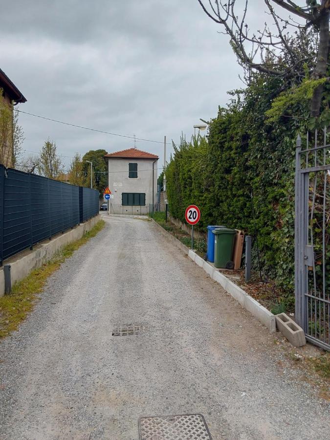 Apartamento La Casa Di Alyss Bérgamo Exterior foto